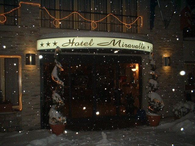 Hotel Miravalle 2000 Lizzano In Belvedere Exterior photo